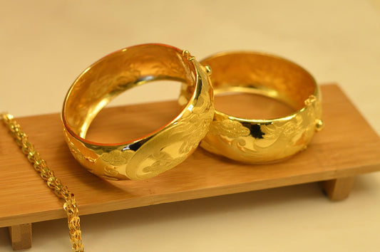 Schmuck schenken: Die perfekte Idee für jeden Anlass - fo-schmuck.de