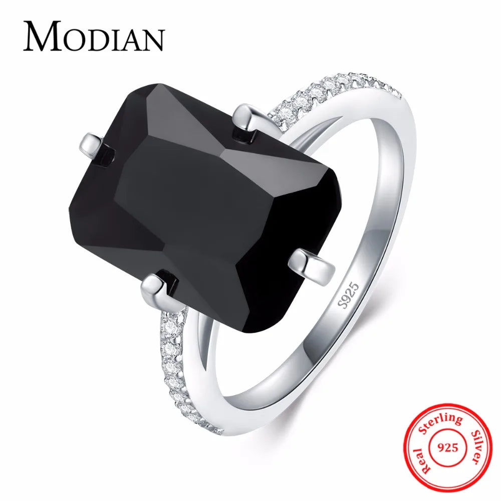 925 Sterling Silver Ring with Black Stone