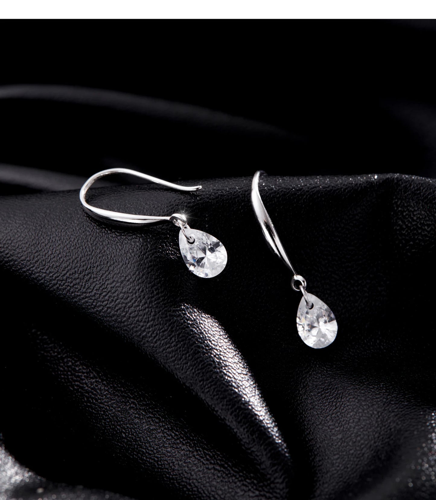Sparkling Hook Ohhringe - 925 Sterling Silber mit Zirkonia