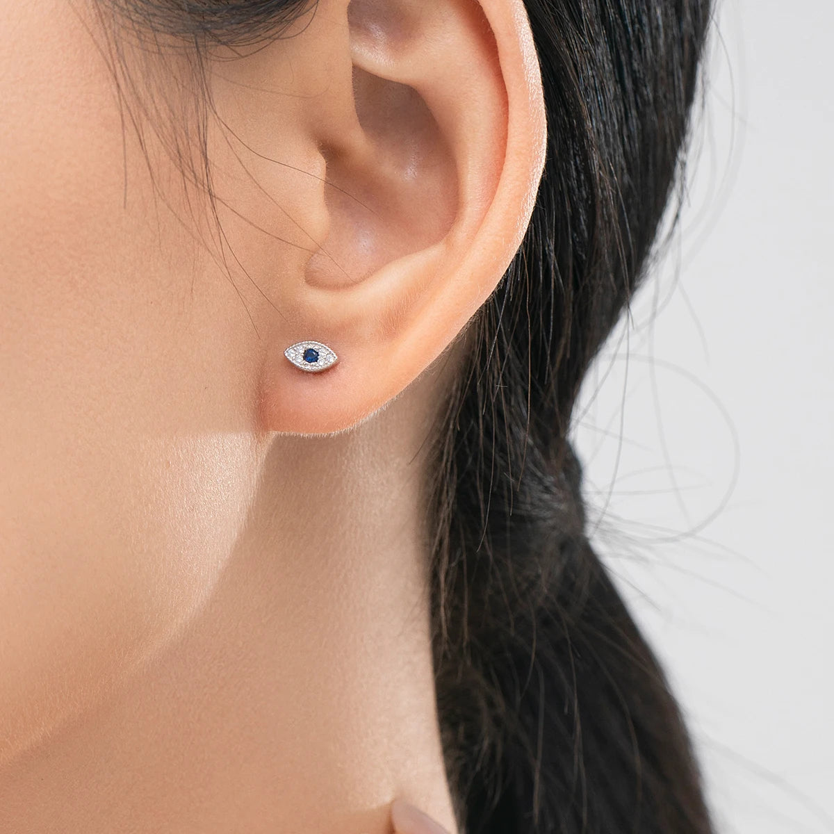 Tiny Stud Ohrringe - 925 Sterling Silber
