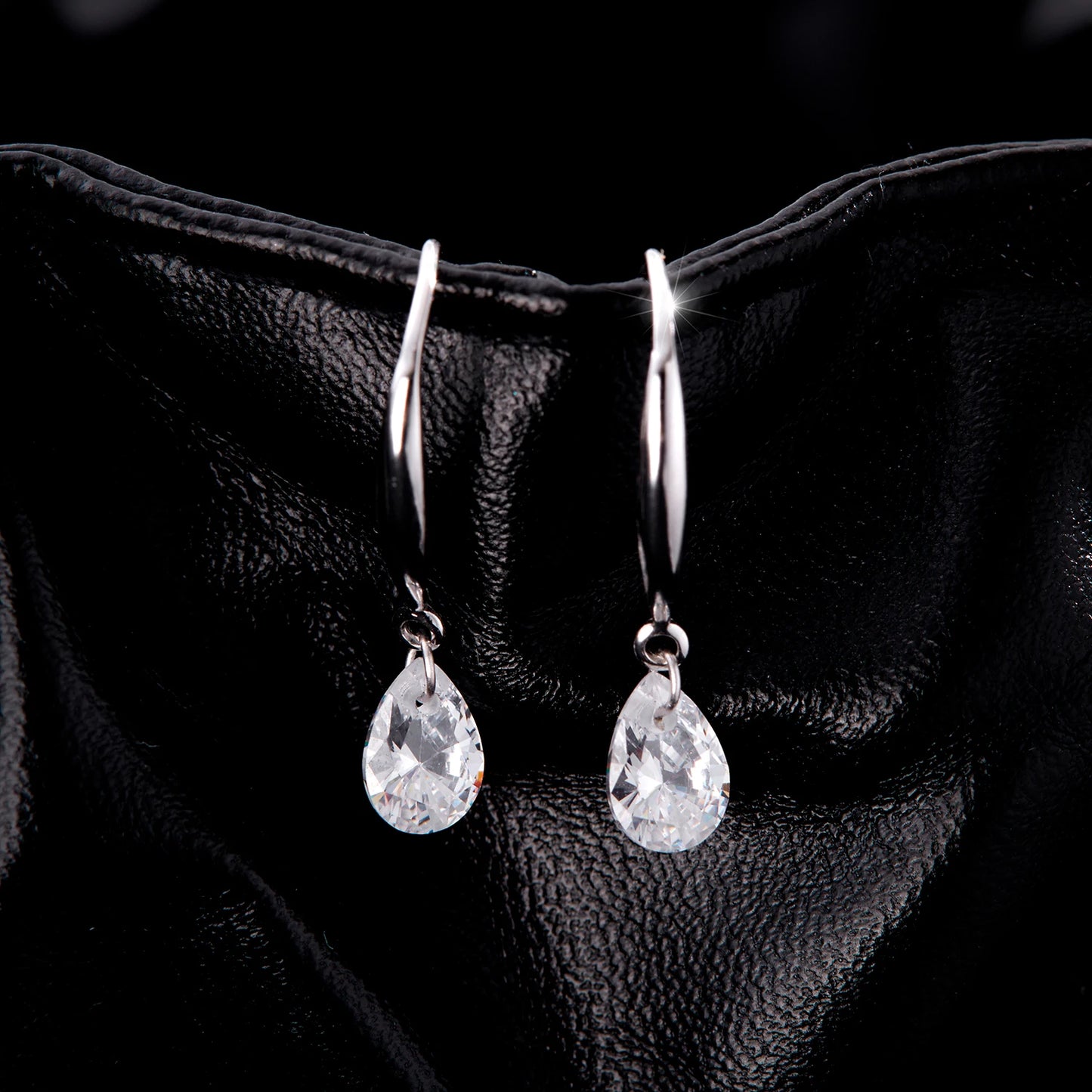 Sparkling Hook Ohhringe - 925 Sterling Silber mit Zirkonia