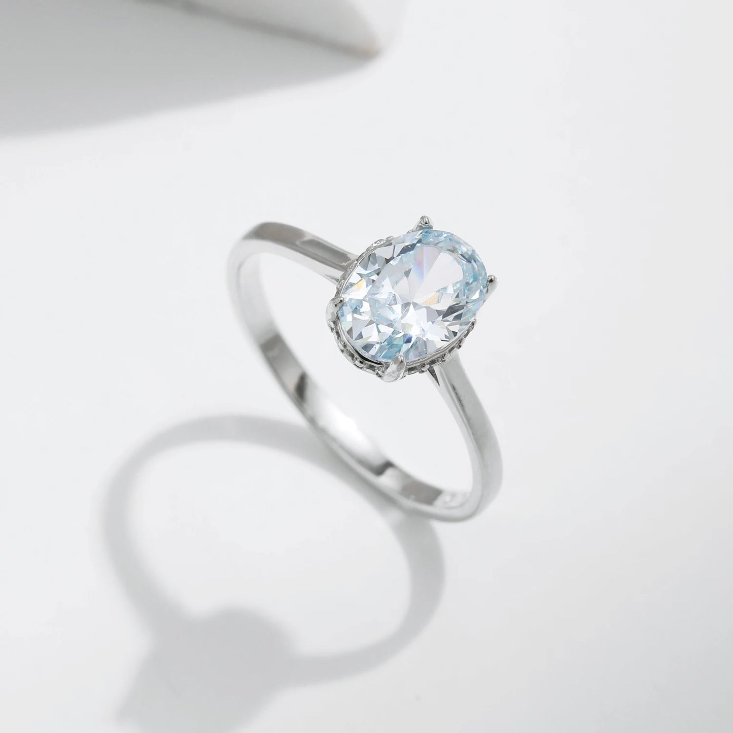 925 Sterling Silber - Ozenblau Zirkonia Ring